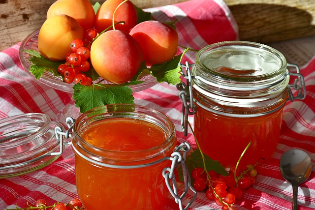 Was ist der Unterschied zwischen Marmelade und Konfitüre