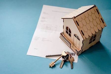 Eigentumsvorbehalt und Wohnung: Was Käufer & Verkäufer wissen sollten